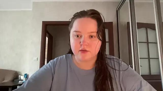 Alice898 from StripChat is Freechat