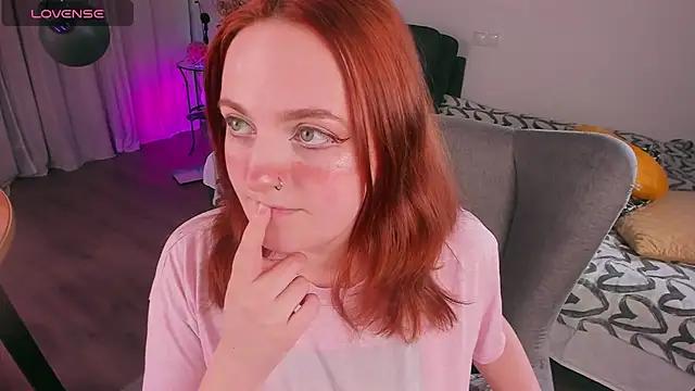 Entertain your itch for girls livestreamers with our collection of stunning models, skilled in the art of temptation and delight.