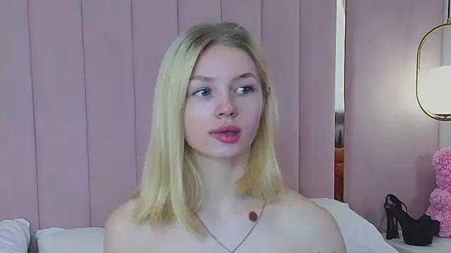 Entertain your itch for girls livestreamers with our collection of stunning models, skilled in the art of temptation and delight.