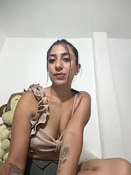 Alicee_Rousee from StripChat is Freechat