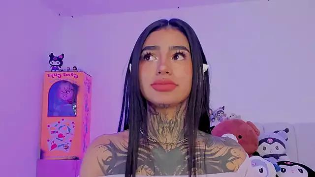 Aliceee_0 from StripChat is Freechat