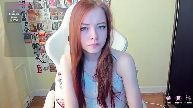 AliceHaris from StripChat is Freechat