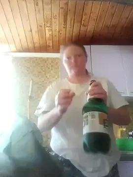 AliceLaKatanaX from StripChat is Freechat