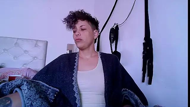 alicetgirlbr from StripChat is Freechat