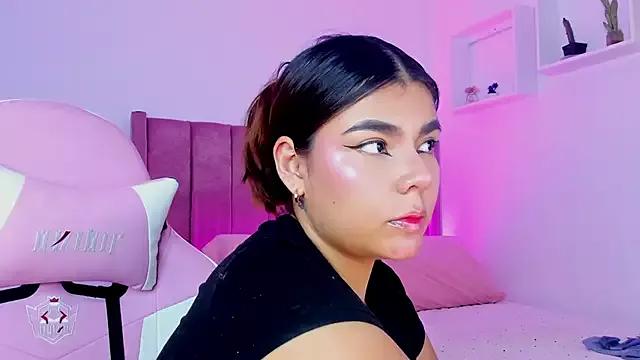 alicethunderr from StripChat is Freechat
