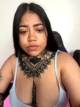 Entertain your itch for girls livestreamers with our collection of stunning models, skilled in the art of temptation and delight.