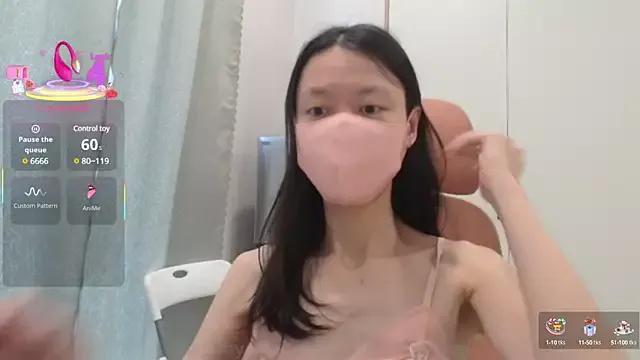 AlinaBaby_T from StripChat is Freechat