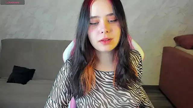 Alis_Platt from StripChat is Freechat