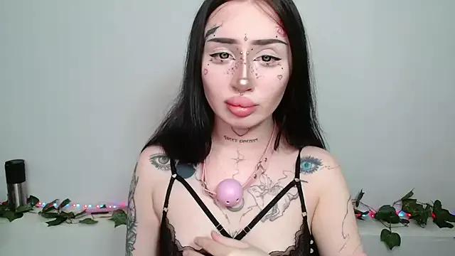 alisa_tattoogirl1 from StripChat is Freechat