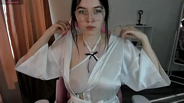 Entertain your itch for girls livestreamers with our collection of stunning models, skilled in the art of temptation and delight.