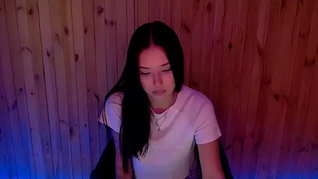 AlisaLink from StripChat is Freechat
