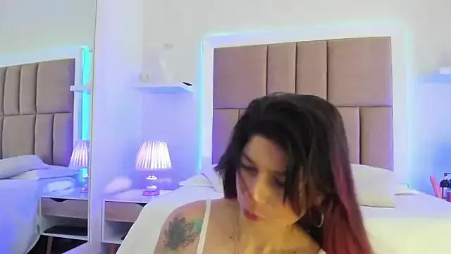 Entertain your itch for girls livestreamers with our collection of stunning models, skilled in the art of temptation and delight.