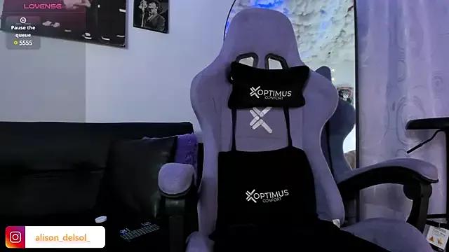 Entertain your itch for girls livestreamers with our collection of stunning models, skilled in the art of temptation and delight.