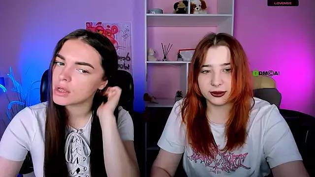 allison_black_ from StripChat is Freechat