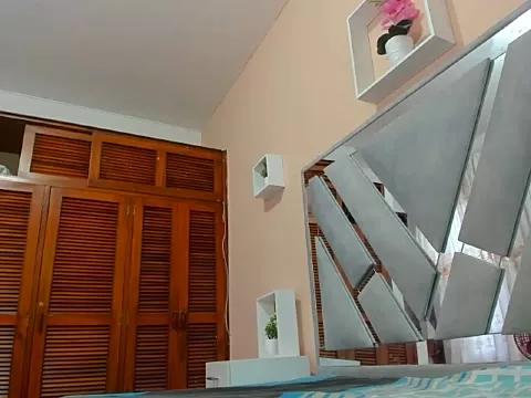ALLISON_STAR from StripChat