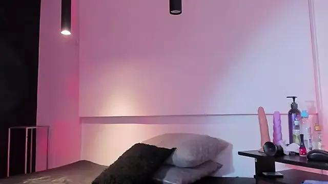 alondrabigtits from StripChat is Freechat