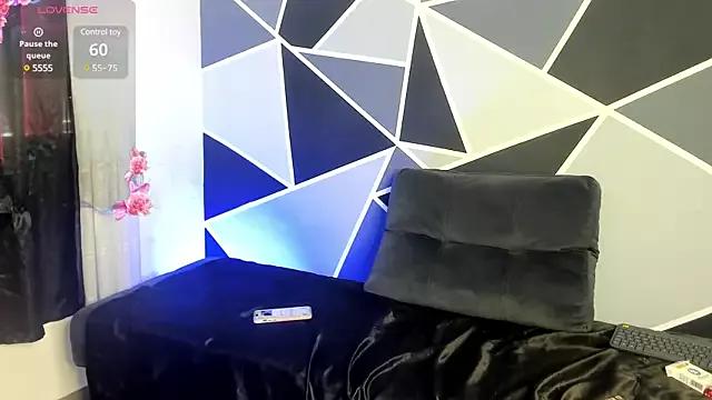 alyssa_magiic from StripChat is Freechat
