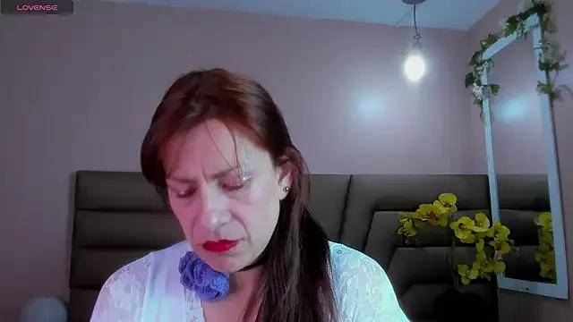 AmaraMoon_ from StripChat is Freechat