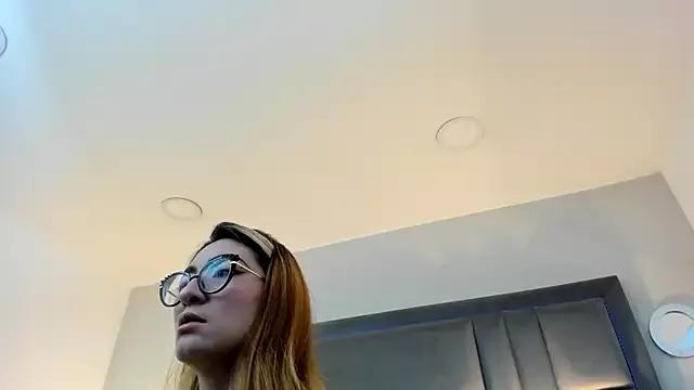 AmbarSantany from StripChat