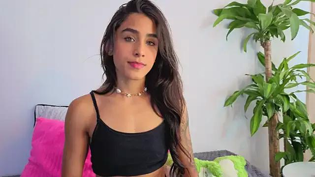 Ambeer_Rousess from StripChat is Freechat