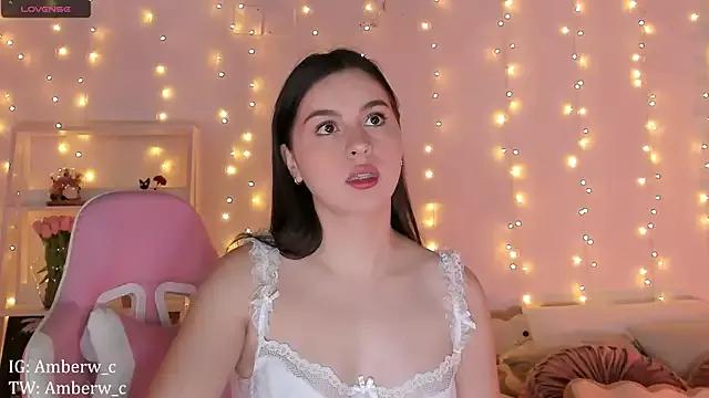 Entertain your itch for girls livestreamers with our collection of stunning models, skilled in the art of temptation and delight.
