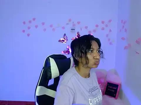 amber__666 from StripChat is Freechat