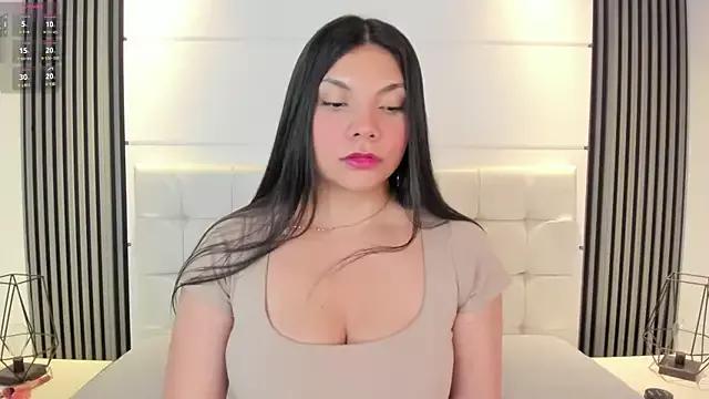 amber_fiore from StripChat is Freechat