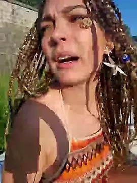 Ambre_La_nebulleuse from StripChat is Freechat