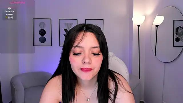 Entertain your itch for girls livestreamers with our collection of stunning models, skilled in the art of temptation and delight.