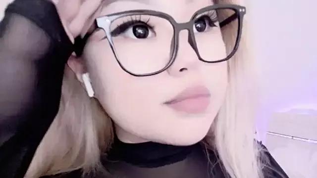 Entertain your itch for girls livestreamers with our collection of stunning models, skilled in the art of temptation and delight.