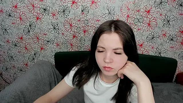 ameliamills_ from StripChat is Freechat