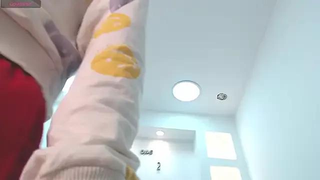 AmelieAndAce from StripChat is Freechat
