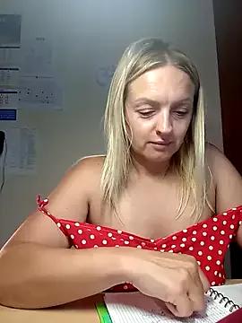 Photos of Ami_Foxy from StripChat is Private