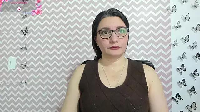 Amie_Adams82_ from StripChat is Freechat
