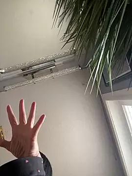 Photos of AmiraAnn from StripChat is Freechat