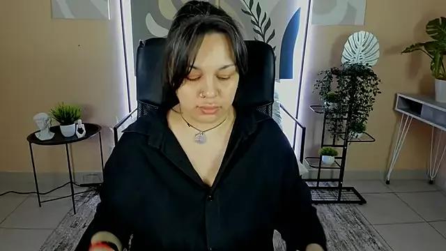 AmiraDevill from StripChat is Freechat