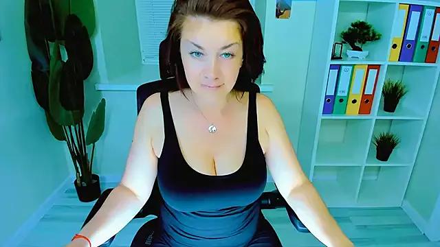Entertain your itch for girls livestreamers with our collection of stunning models, skilled in the art of temptation and delight.