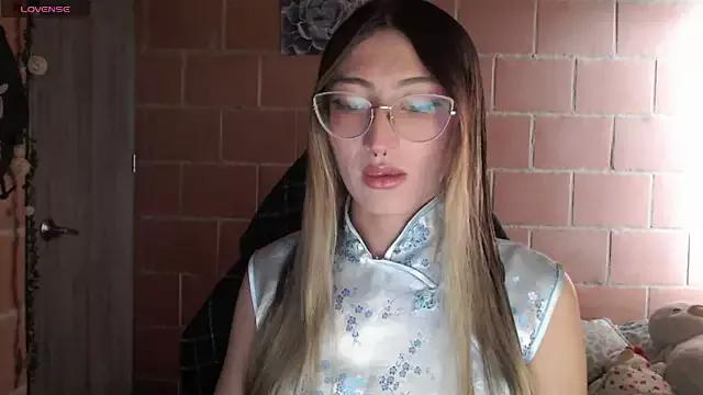 Andrea_camilaaa from StripChat is Freechat