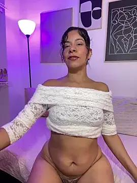 AndreaVelvet from StripChat is Freechat