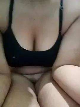 Andreita_95 from StripChat is Freechat
