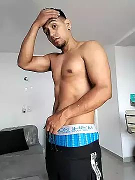 Photos of Andyy_Carter from StripChat is Freechat