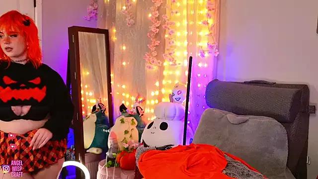 Entertain your itch for girls livestreamers with our collection of stunning models, skilled in the art of temptation and delight.