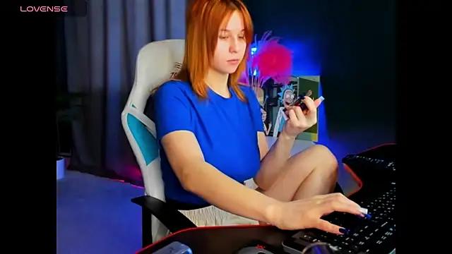 Entertain your itch for girls livestreamers with our collection of stunning models, skilled in the art of temptation and delight.