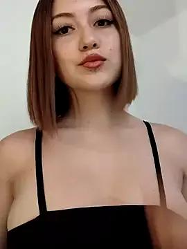 Entertain your itch for girls livestreamers with our collection of stunning models, skilled in the art of temptation and delight.