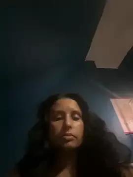 Angelaarayexx from StripChat is Freechat