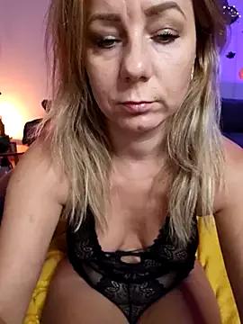 AngelaWild- from StripChat is Freechat