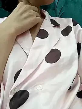 AngelBabyyxx from StripChat is Freechat
