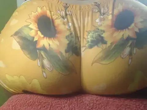 Angelesgril_extreme from StripChat is Freechat