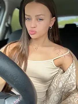 AngelinaTeller from StripChat is Freechat