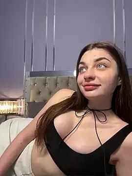 Entertain your itch for girls livestreamers with our collection of stunning models, skilled in the art of temptation and delight.